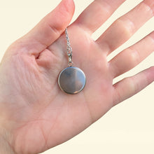 Carica l'immagine nel visualizzatore di Gallery, Ciondolo VERDE ACQUA in fibra di fico d'india