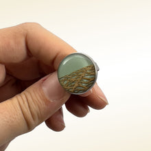 Carica l'immagine nel visualizzatore di Gallery, Anello VERDE SALVIA in fibra di Fico d'India