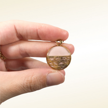 Carica l'immagine nel visualizzatore di Gallery, Ciondolo ROSA PASTELLO in fibra di fico d'india